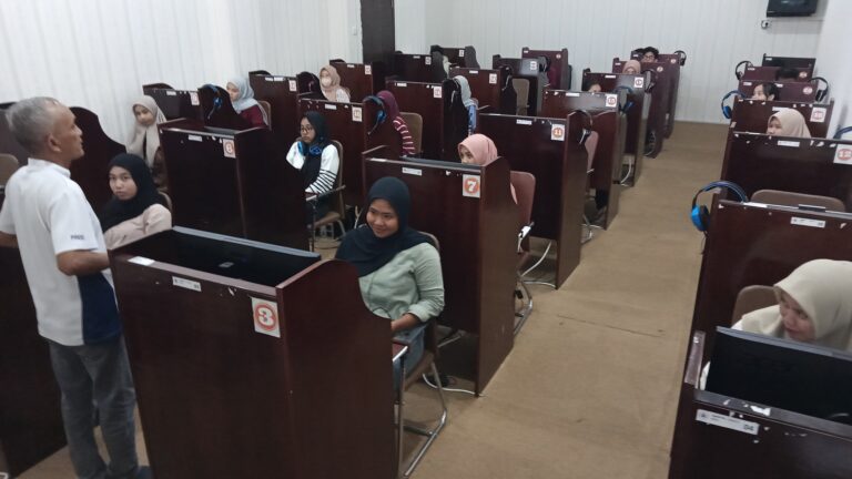 UPA Bahasa UMRAH Selesaikan Kursus ETP (English Tes Program) Gelombang 2 dan 3, Ujian Gelombang 3 Sedang Berlangsung