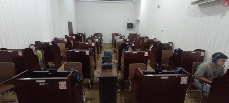 UPA Bahasa UMRAH Laksanakan Ujian HSK dan HSKK Bahasa Mandarin Computer-Based Edition